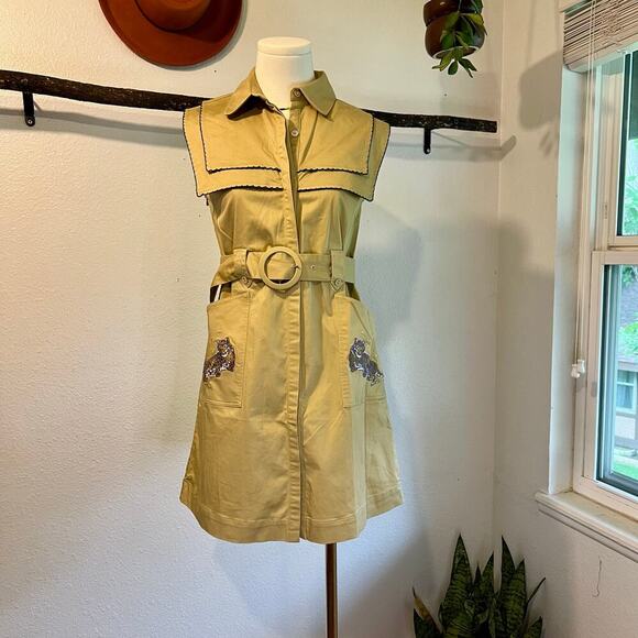 Lyn Around Yellow Tan Large Collared Sleeveless Tiger Embroidered Dress Size 4 - Picture 1 of 16